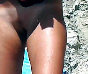 SB3 altyazili erotik porno genç yüzme öğretmeni!